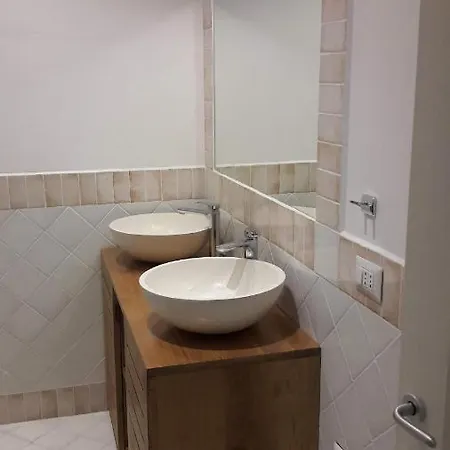 La Casa Di Pier オルビア